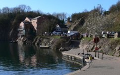 Stoney Cove Dive Centre