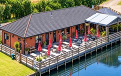 Stanton Lakes outside terrace